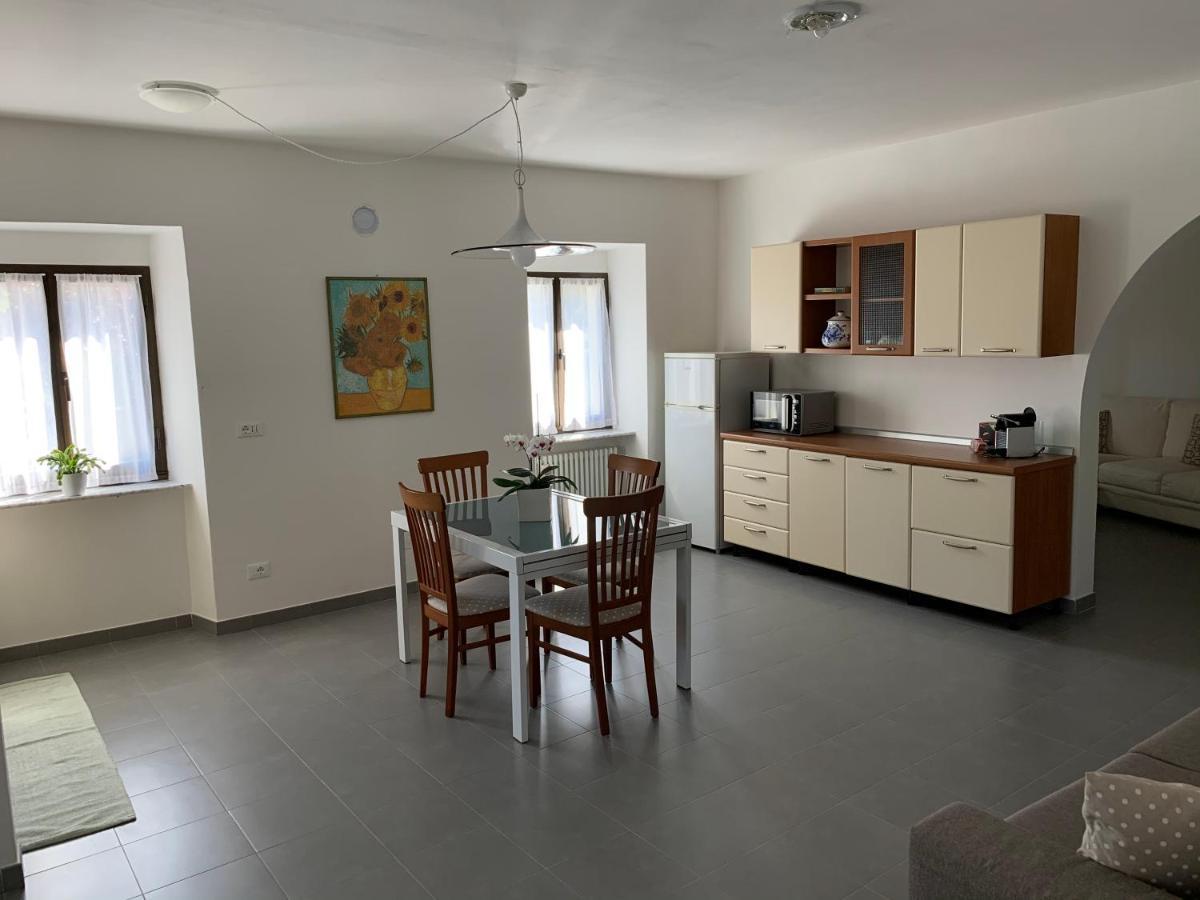 Casa Prandi Apartment Riva del Garda Luaran gambar