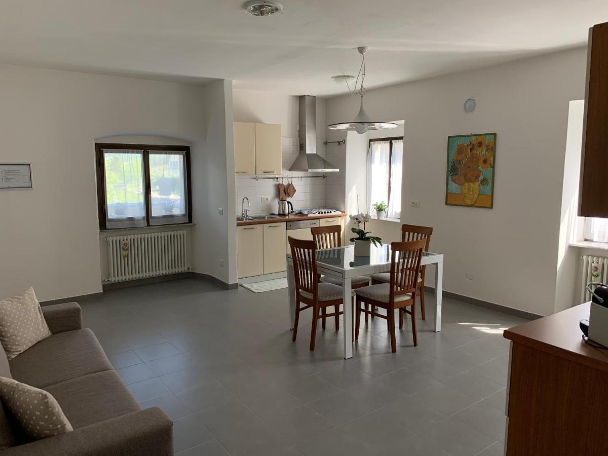 Casa Prandi Apartment Riva del Garda Luaran gambar